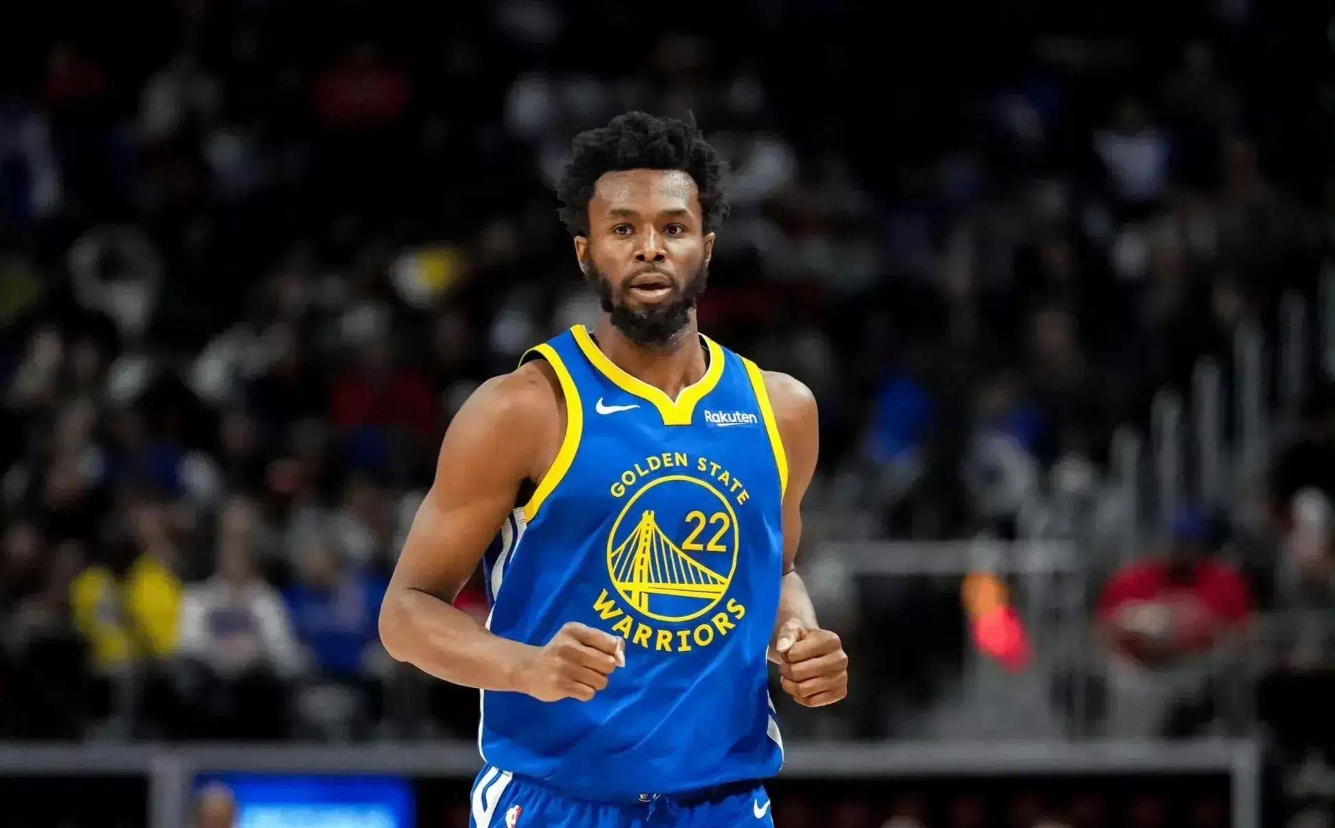 进球+造乌龙，麦克托米奈当选那不勒斯2-0卡拉巴赫全场最佳（麦克托米奈一球一造乌龙，那不勒斯2-0卡拉巴赫之战当选全场最佳）