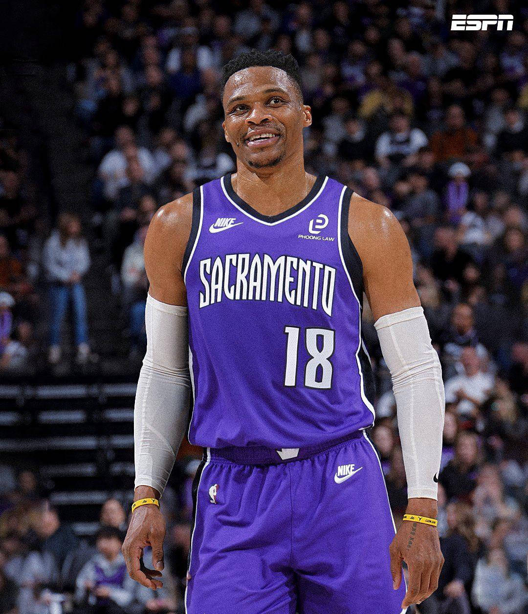 佩蒂特：巴萨仅靠亚马尔无法赢下欧冠，梅西当时也靠众星辅佐（佩蒂特：仅靠亚马尔难夺欧冠，梅西时代同样仰仗群星）