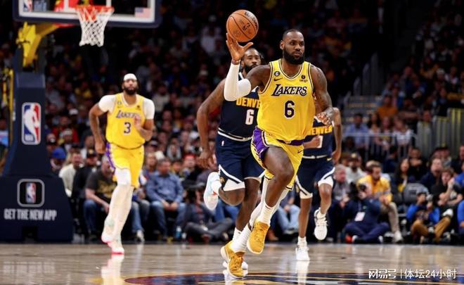 优势明显！广东半场35中23&命中率65.7% 领先合肥26分（火力全开！广东半场35投23中，命中率65.7%，领先合肥26分）