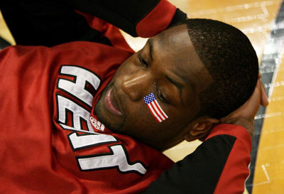 杨瀚森的足球之路：从业余到专业（杨瀚森的绿茵征途：由业余迈向职业）