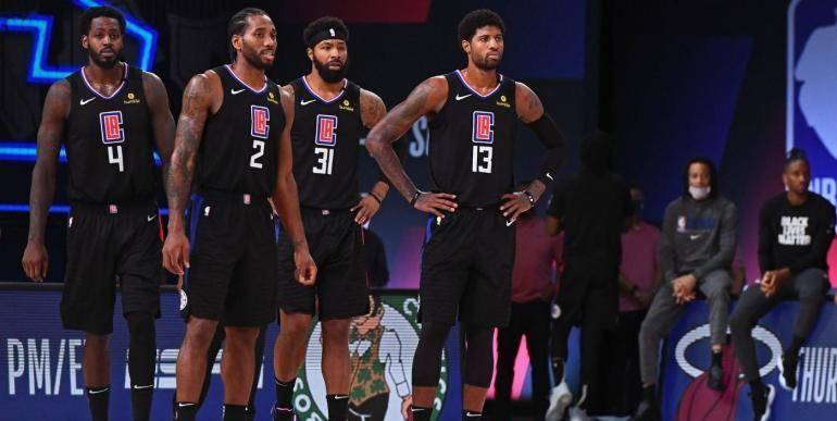 G联盟场均14.8分9.1板！美记：黄蜂队将和PJ·霍尔签下双向合同（美媒：黄蜂将与PJ·霍尔签双向合同，G联场均14.8分9.1篮板）