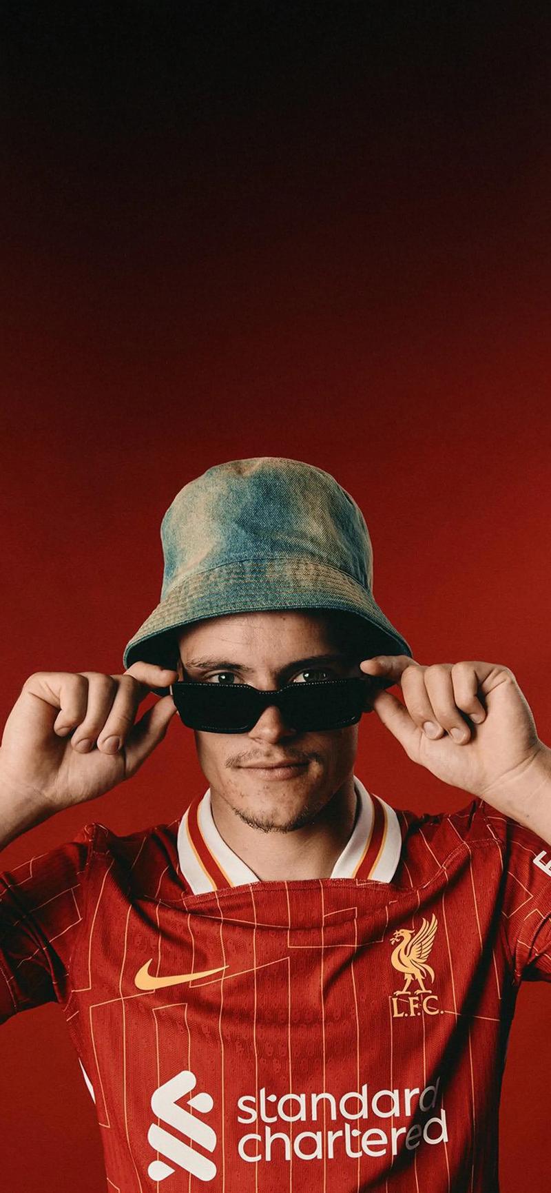 残特奥会举重比赛在东莞石龙开赛，134名运动员参与力量角逐（东莞石龙拉开残特奥会举重赛帷幕，134名选手同台比拼力量）