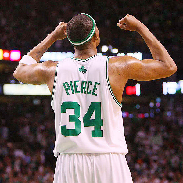 六台：维尼修斯下赛季留队可能性极低，皇马要价至少1.5亿欧（六台：维尼修斯下季留队希望渺茫，皇马标价至少1.5亿欧元）